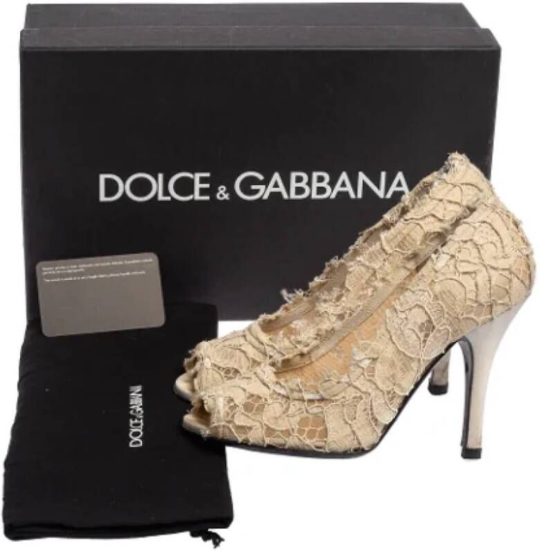 Dolce & Gabbana Pre-owned Lace heels Beige Dames