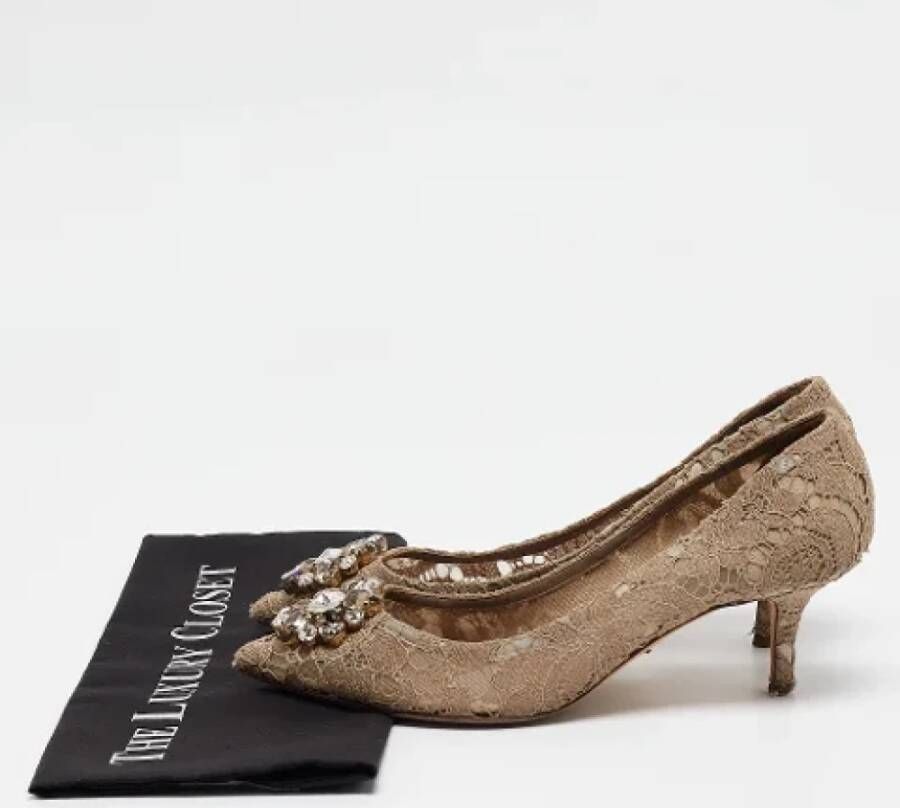 Dolce & Gabbana Pre-owned Lace heels Beige Dames