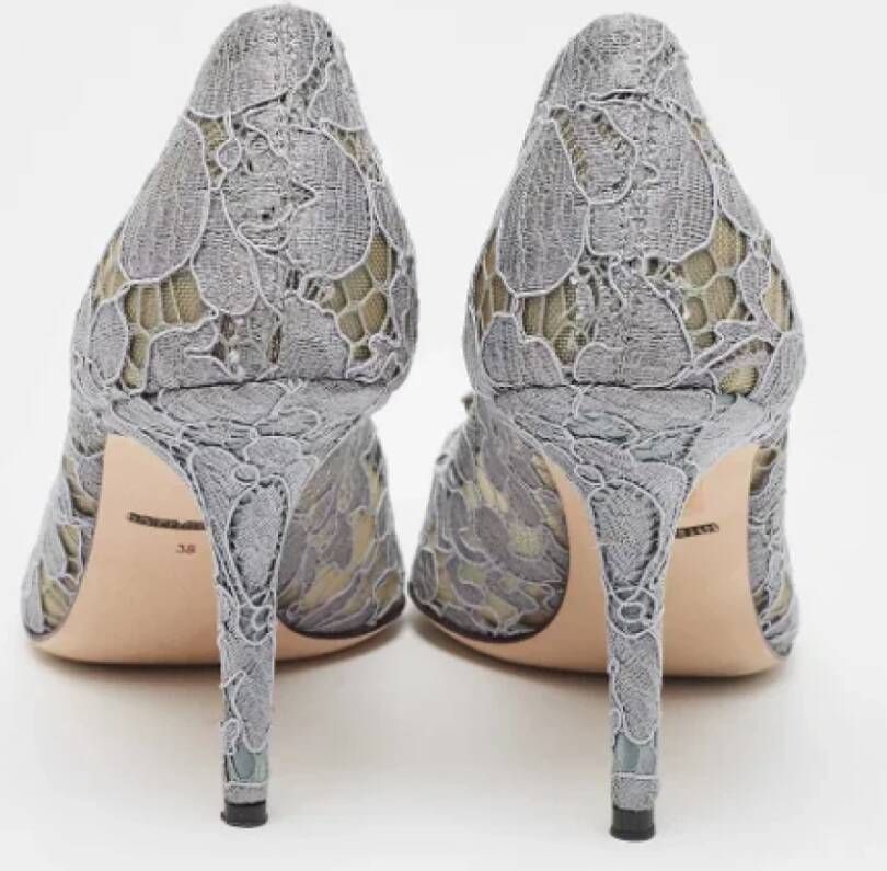 Dolce & Gabbana Pre-owned Lace heels Gray Dames