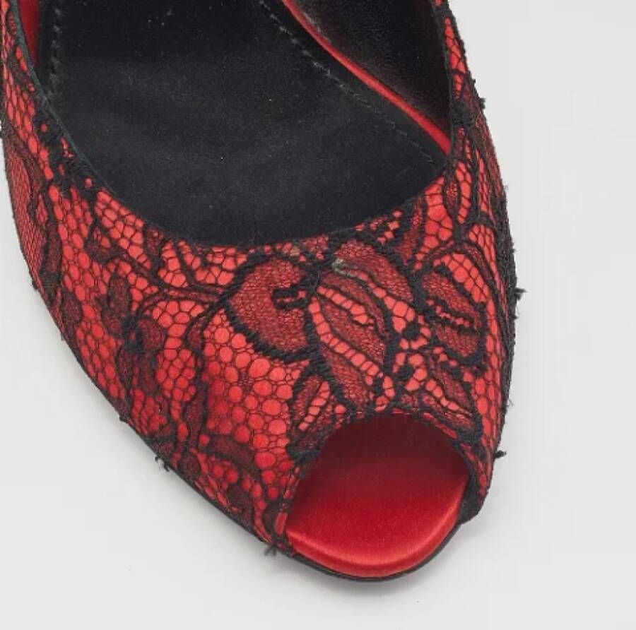 Dolce & Gabbana Pre-owned Lace heels Red Dames