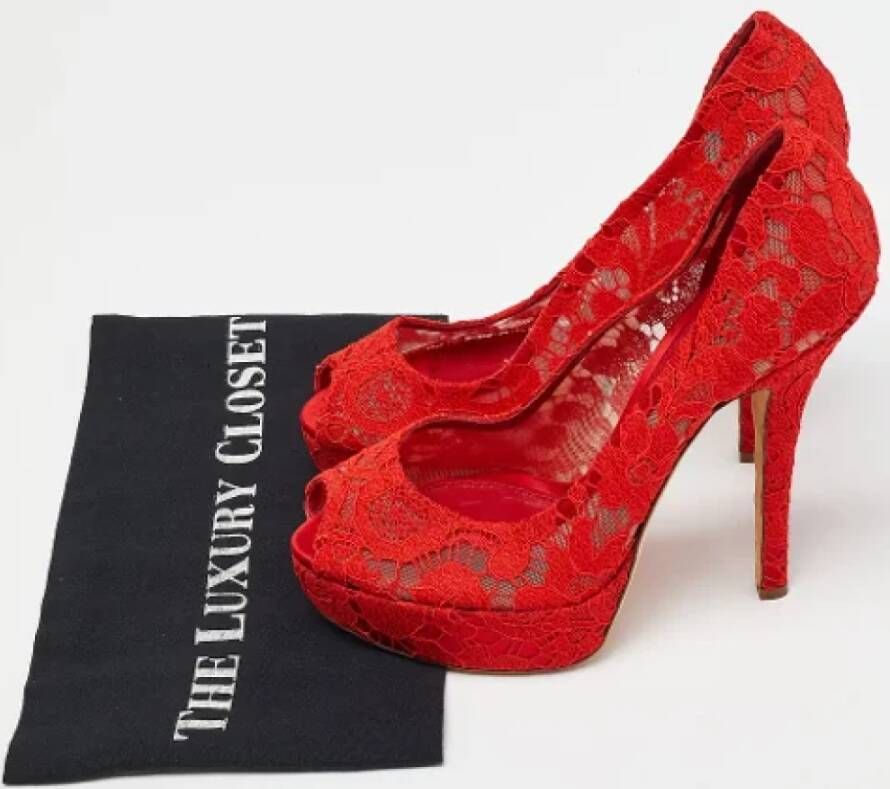 Dolce & Gabbana Pre-owned Lace heels Red Dames