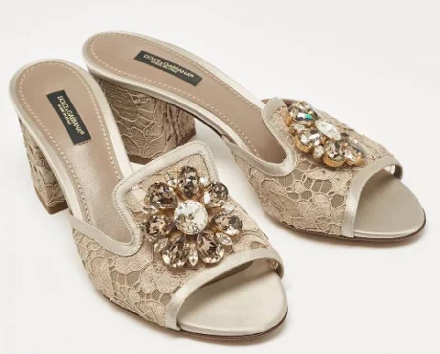 Dolce & Gabbana Pre-owned Lace sandals Beige Dames