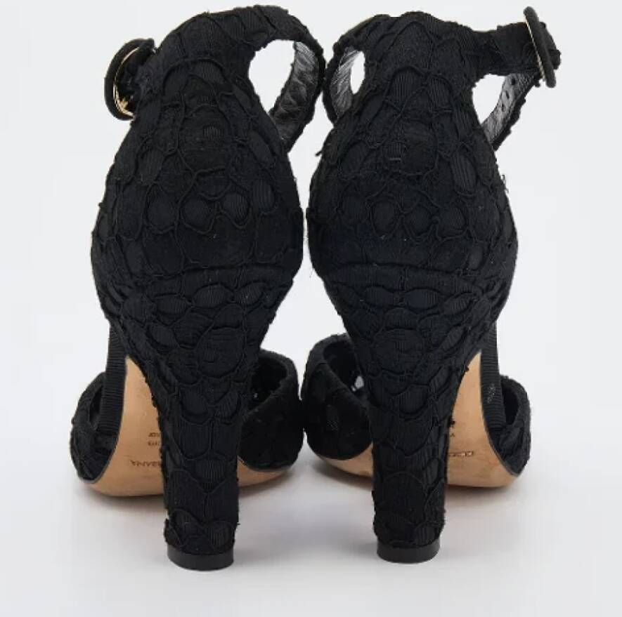 Dolce & Gabbana Pre-owned Lace sandals Black Dames