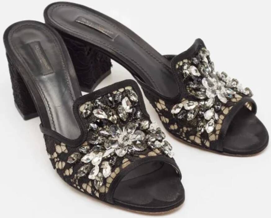 Dolce & Gabbana Pre-owned Lace sandals Black Dames