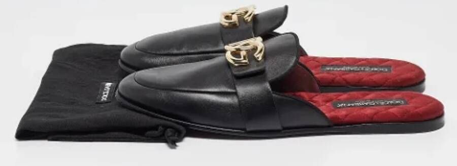 Dolce & Gabbana Pre-owned Leather flats Black Dames