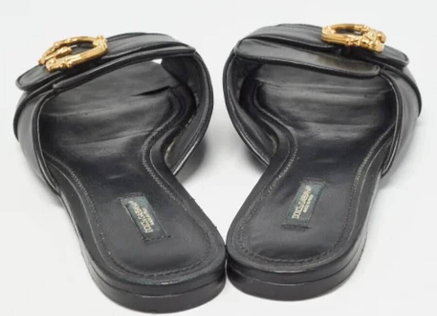 Dolce & Gabbana Pre-owned Leather flats Black Dames