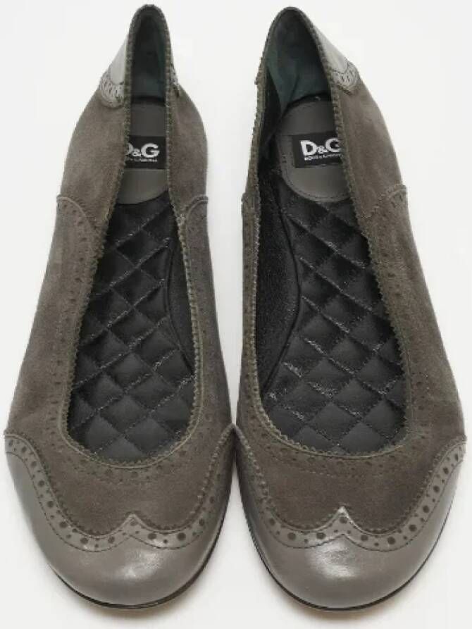 Dolce & Gabbana Pre-owned Leather flats Gray Dames