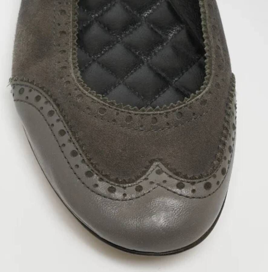 Dolce & Gabbana Pre-owned Leather flats Gray Dames