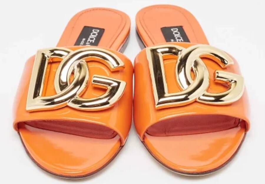 Dolce & Gabbana Pre-owned Leather flats Orange Dames