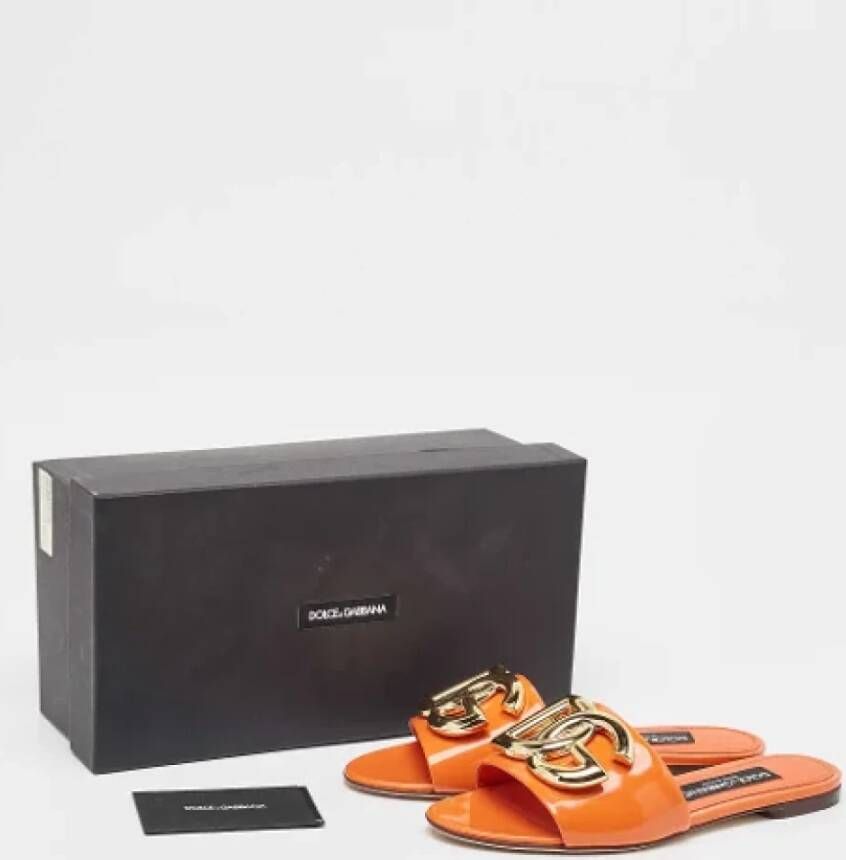 Dolce & Gabbana Pre-owned Leather flats Orange Dames