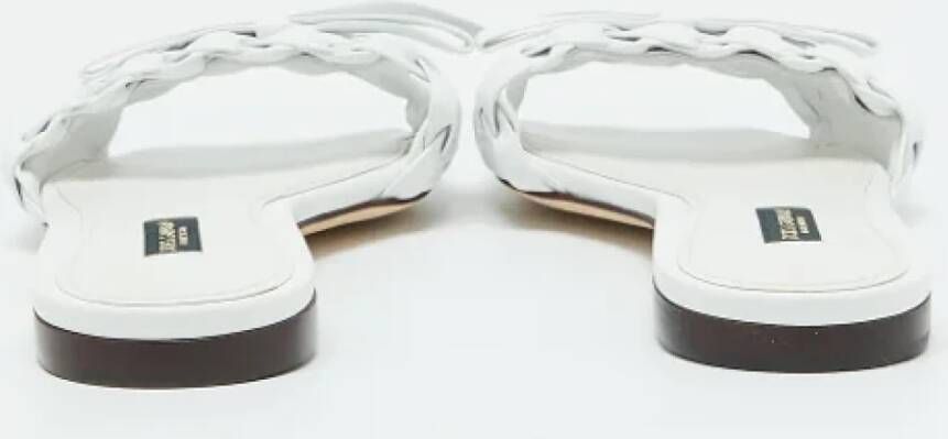 Dolce & Gabbana Pre-owned Leather flats White Dames