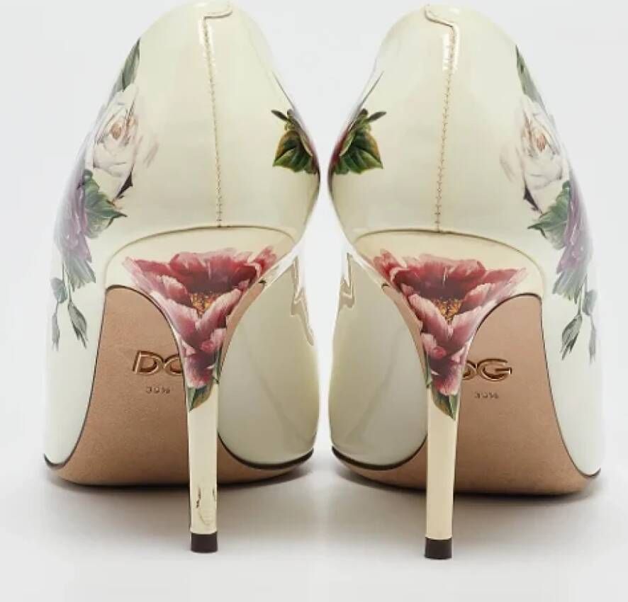 Dolce & Gabbana Pre-owned Leather heels Beige Dames