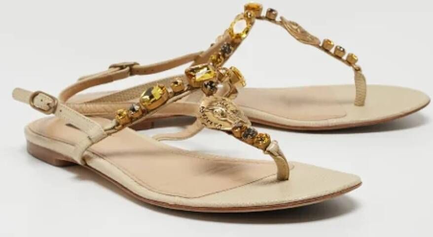 Dolce & Gabbana Pre-owned Leather sandals Beige Dames