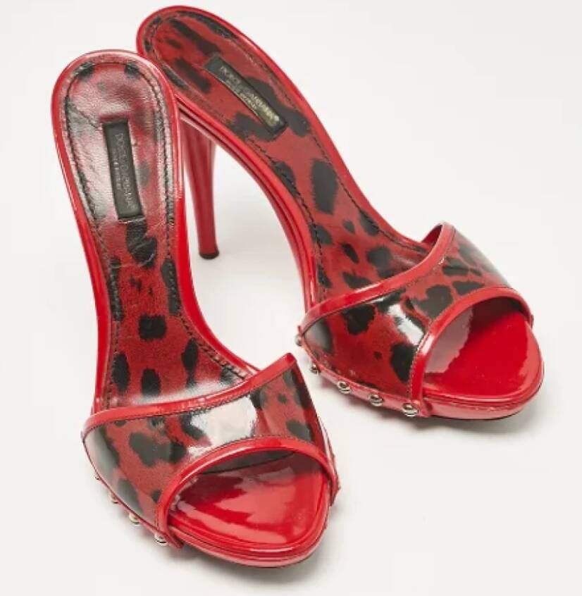 Dolce & Gabbana Pre-owned Leather sandals Red Dames