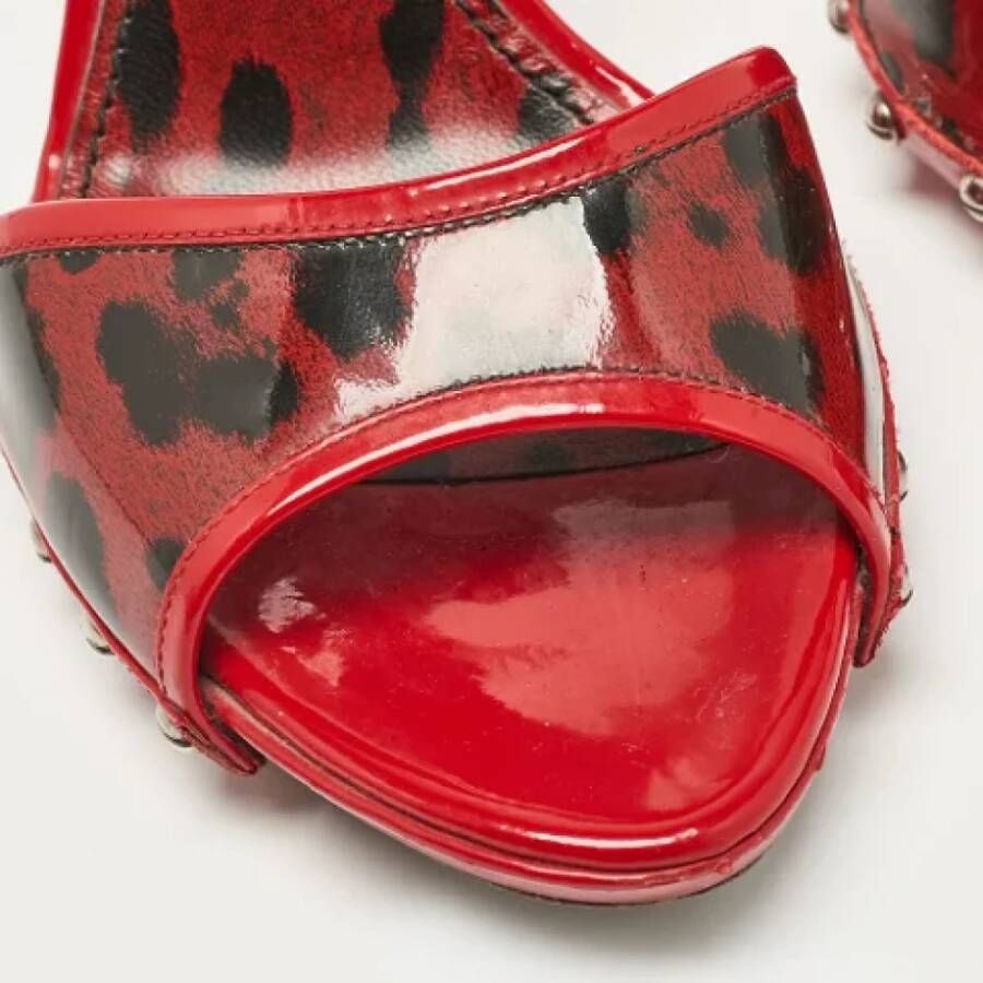 Dolce & Gabbana Pre-owned Leather sandals Red Dames