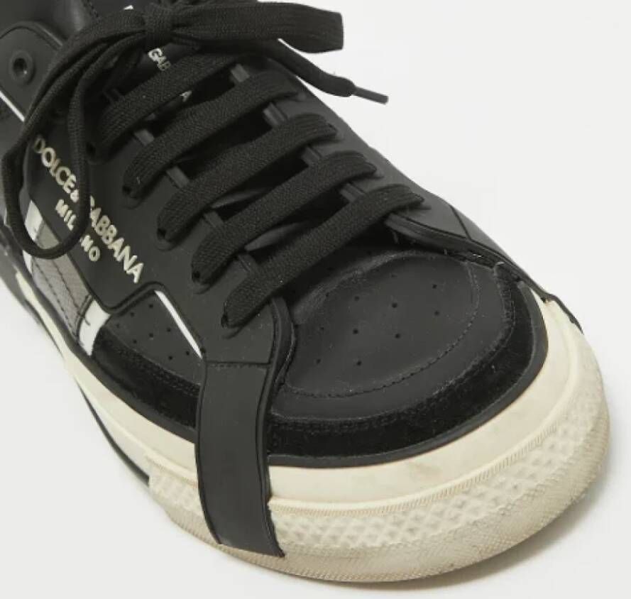 Dolce & Gabbana Pre-owned Leather sneakers Black Heren