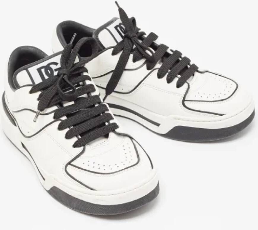 Dolce & Gabbana Pre-owned Leather sneakers White Heren