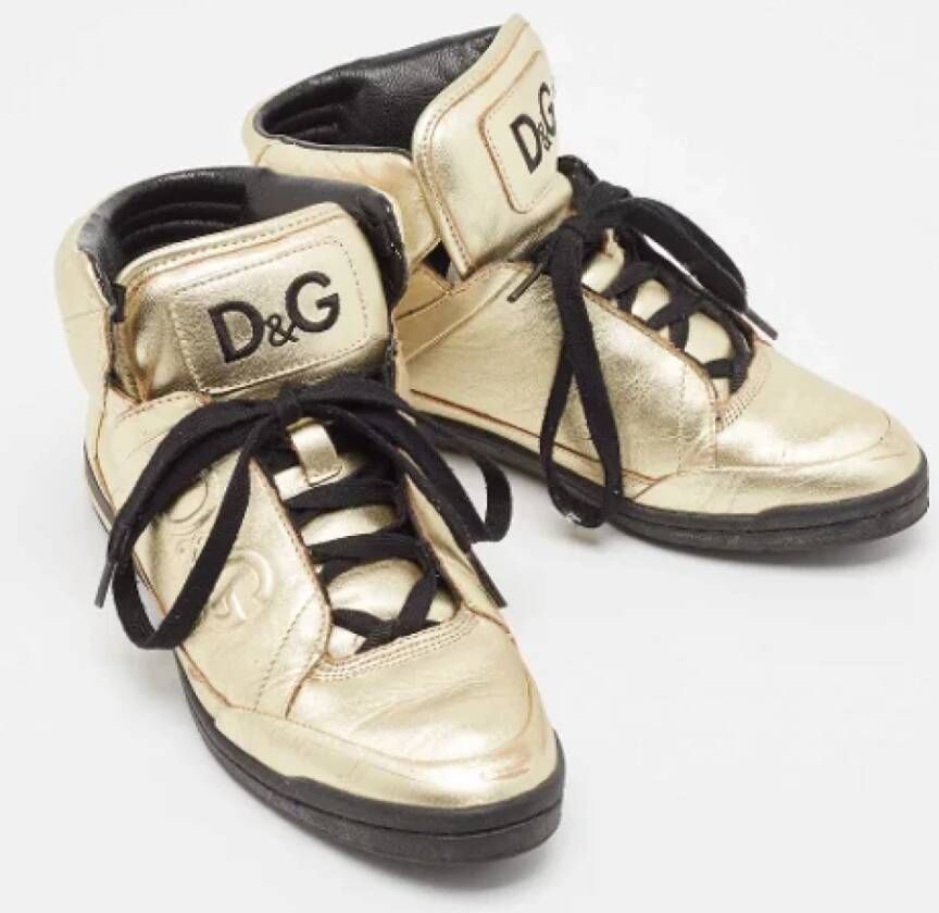 Dolce & Gabbana Pre-owned Leather sneakers Yellow Dames