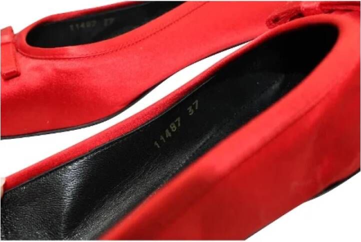 Dolce & Gabbana Pre-owned Satin flats Red Dames