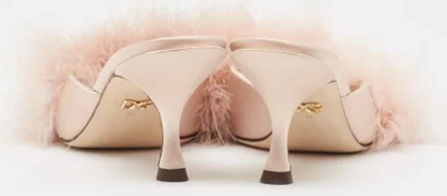 Dolce & Gabbana Pre-owned Satin sandals Pink Dames