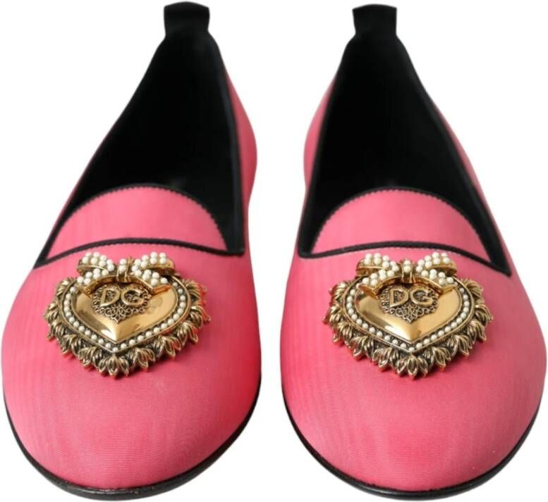 Dolce & Gabbana Velvet Loafers met Gouden Hart Detail Pink Dames