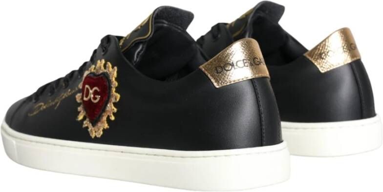 Dolce & Gabbana Zwarte Sacred Heart Studded Sneakers Black Dames