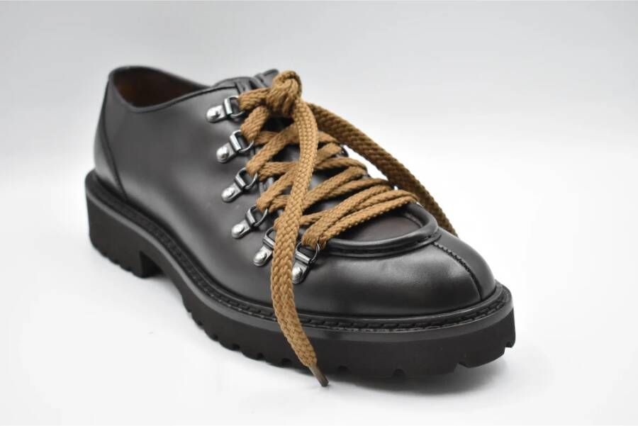 Doucal's Bruine Veterschoenen Platte Schoenen Brown Heren