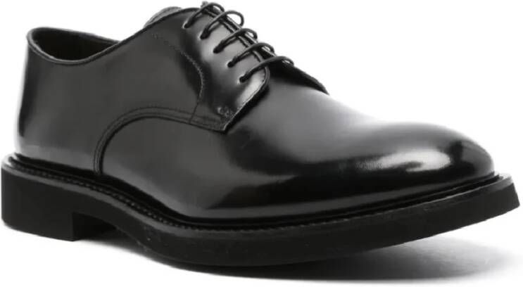 Doucal's Klassieke Loafer Schoenen in Zwart Black Heren