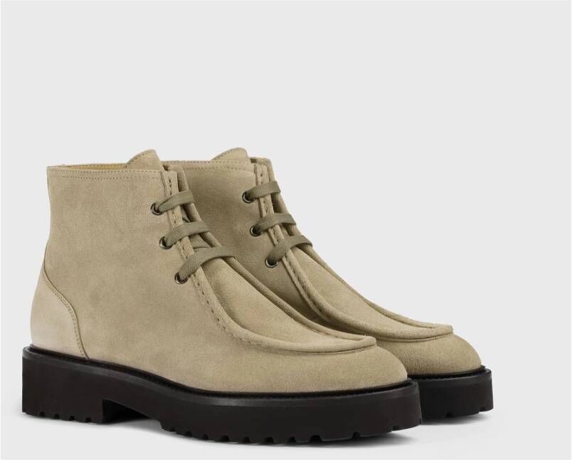 Doucal's Suède Chukka Boot met reliëfsteek Beige Dames