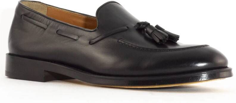 Doucal's Zwarte Leren Loafers Kwast Detail Black Heren