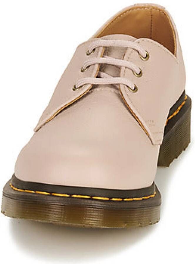 Dr. Martens Beige Derby Schoenen voor Vrouwen Pink Dames