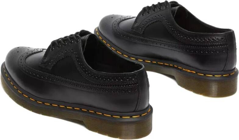 Dr. Martens Klassieke Brogue Stijl Unisex Schoen Black Heren