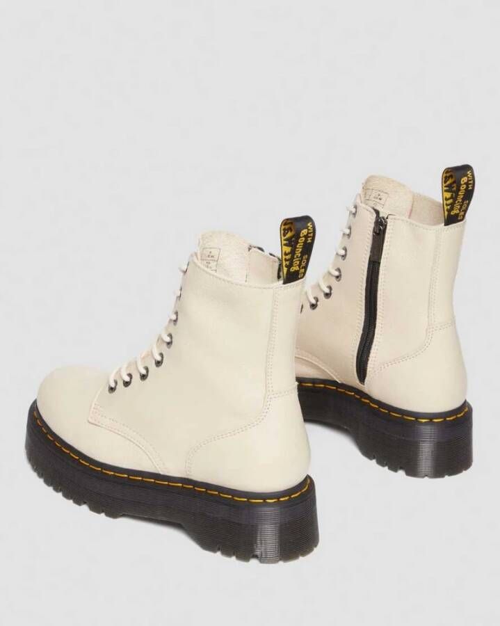 Dr. Martens Lace-up Boots Beige Dames