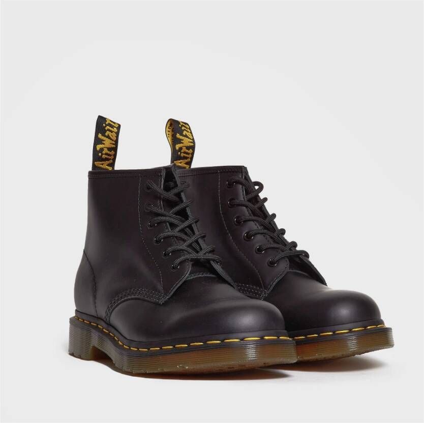 Dr. Martens Lage enkellaarzen in Nero Aw23 Zwart Dames