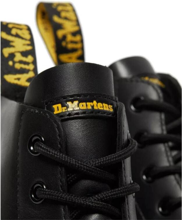 Dr. Martens Lusso Leren Chukka Laars Black Heren