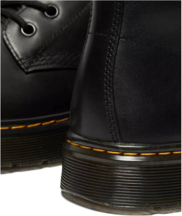 Dr. Martens Lusso Leren Chukka Laars Black Heren