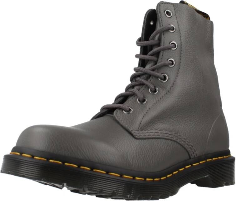 Dr. Martens Stijlvolle Veterschoenen voor dagelijks gebruik Gray Dames