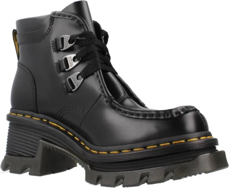 Dr. Martens Stijlvolle Veterschoenen voor Mannen Black Dames