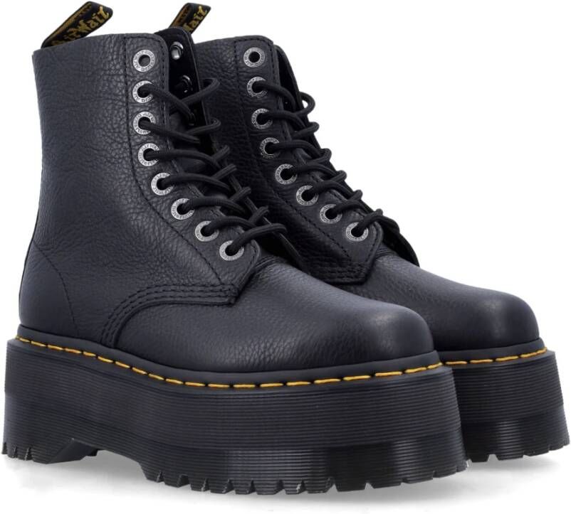 Dr. Martens Zwarte Gesloten Platformlaarzen Aw24 Black Dames