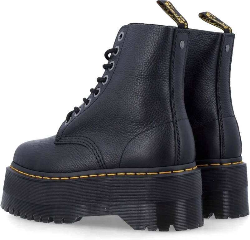 Dr. Martens Zwarte Gesloten Platformlaarzen Aw24 Black Dames