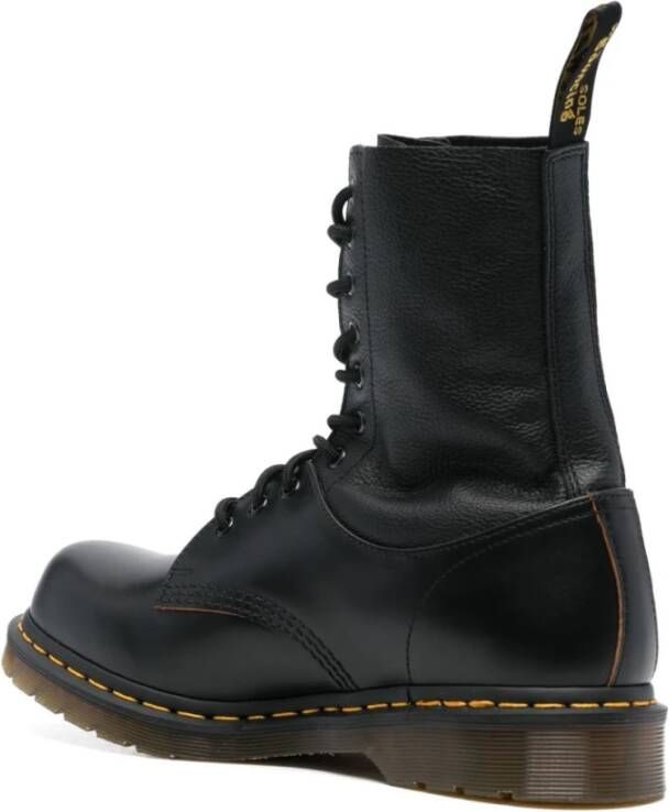 Dr. Martens Zwarte leren Anfibio laarzen met gele stiksels Black Heren