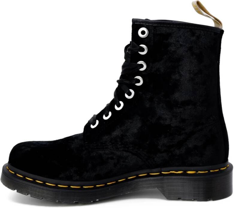 Dr. Martens Zwarte Velvet Veterschoenen Black Dames