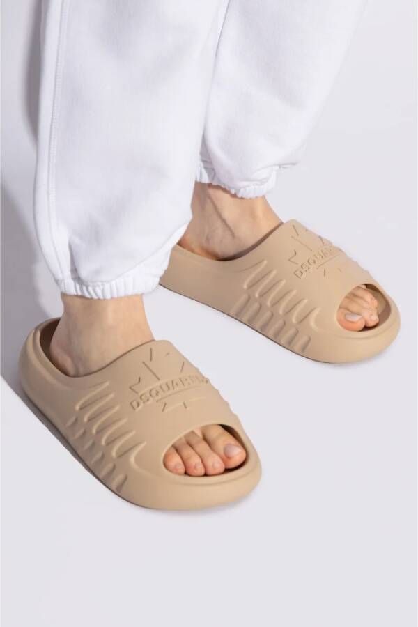 Dsquared2 Dumbo slides Beige Dames