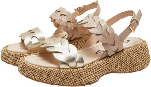 Emanuelle Vee Beige Sandalen Elegant en veelzijdig Beige Dames