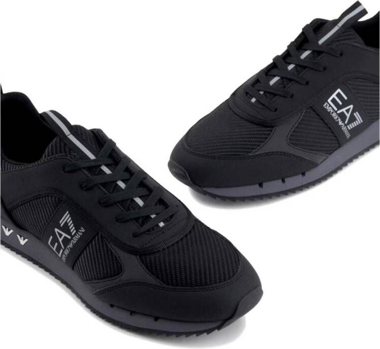 Emporio Armani EA7 Koolstof Sneakers met Metalen Adelaar Black Heren