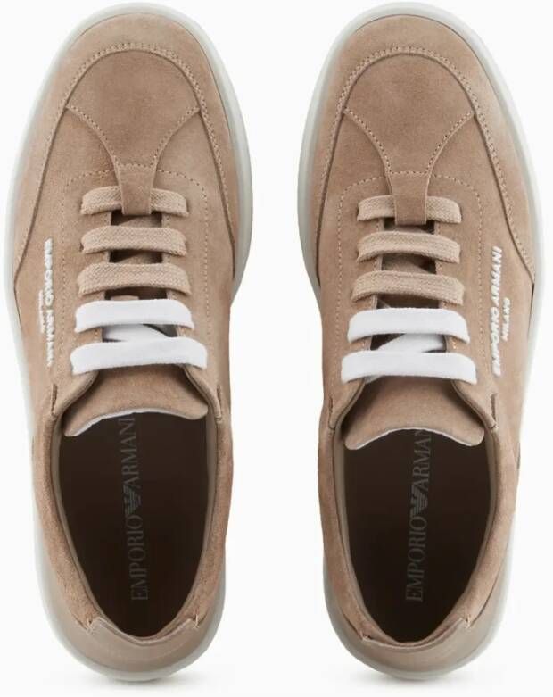 Emporio Armani Lichtbruine suède damessneakers Beige Dames