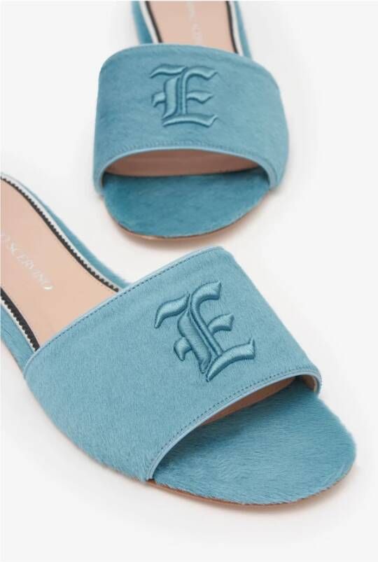 Ermanno Scervino Platte leren sandalen met gotisch monogram Blue Dames