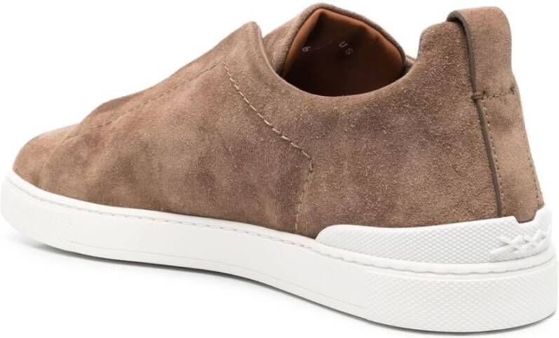 Ermenegildo Zegna Suede Sneakers met Triple Stitch Beige Heren