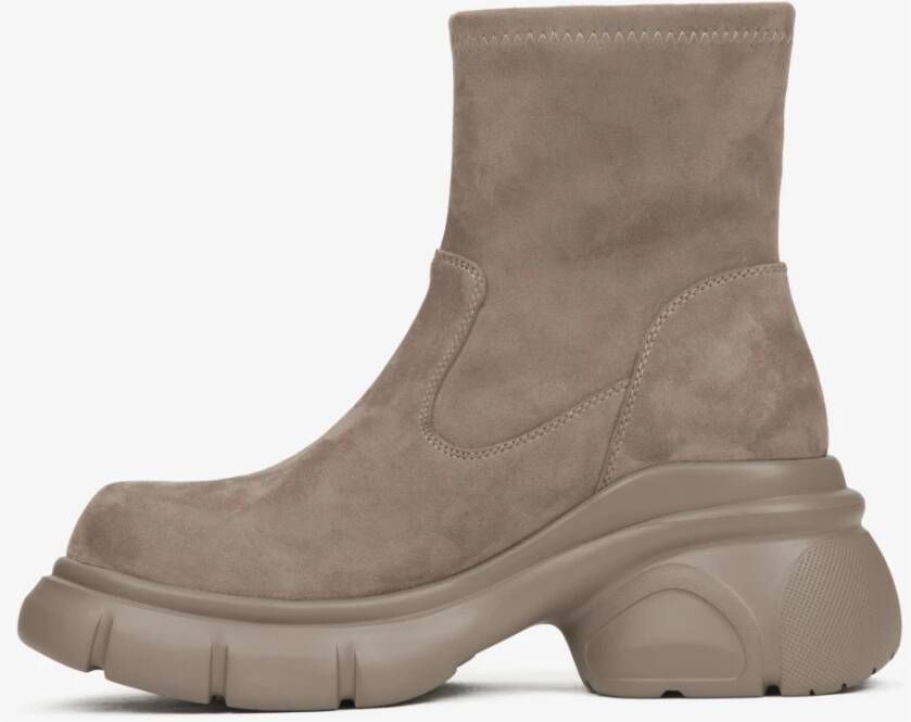 Estro Beige Chelsea-laarzen voor dames gemaakt van Echt Velours op een Platform Beige Dames