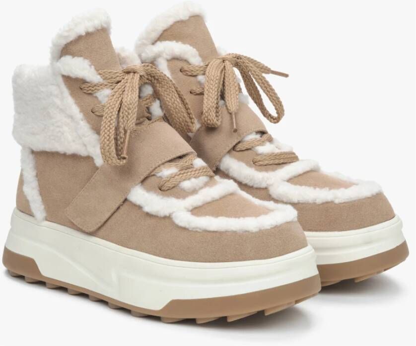 Estro Beige Velours Enkellaarzen voor Dames voor de Winter met Wollen Voering Beige Dames